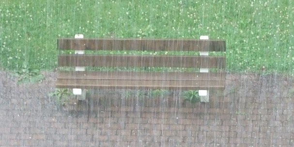 Angedacht - ..., so wie der Regen im Frühling fällt*
